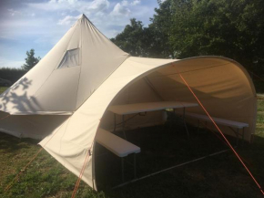 Tipi en Berry avec activités nautiques et animaux admis - FR-1-591-654